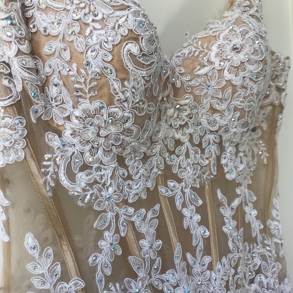 PROM DRESS - Picture 4 of 6